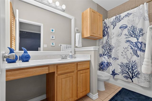 14202 ENCANTADA Ave 504, Corpus Christi, TX 78418