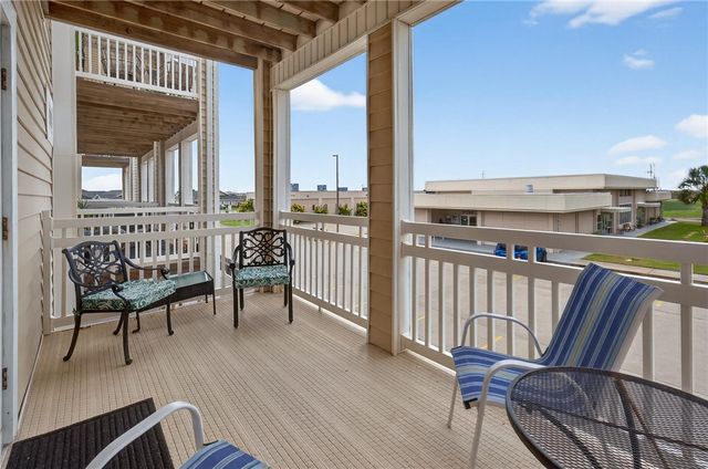 14202 ENCANTADA Ave 504, Corpus Christi, TX 78418