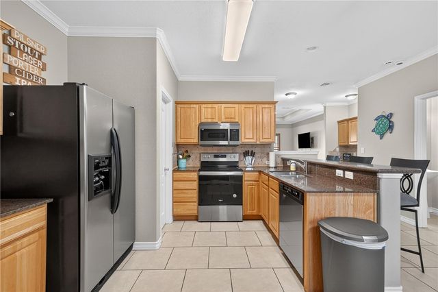 14202 ENCANTADA Ave 504, Corpus Christi, TX 78418