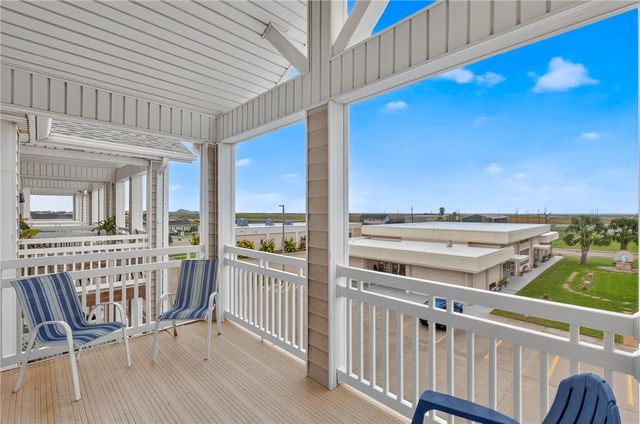 14202 ENCANTADA Ave 504, Corpus Christi, TX 78418