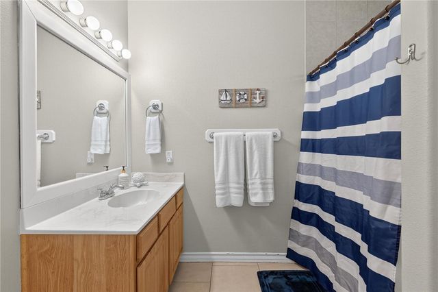 14202 ENCANTADA Ave 504, Corpus Christi, TX 78418