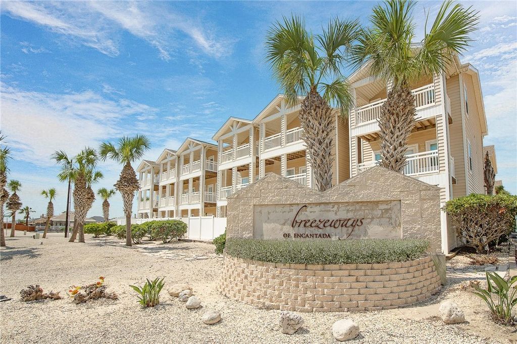 14202 ENCANTADA Ave 504, Corpus Christi, TX 78418