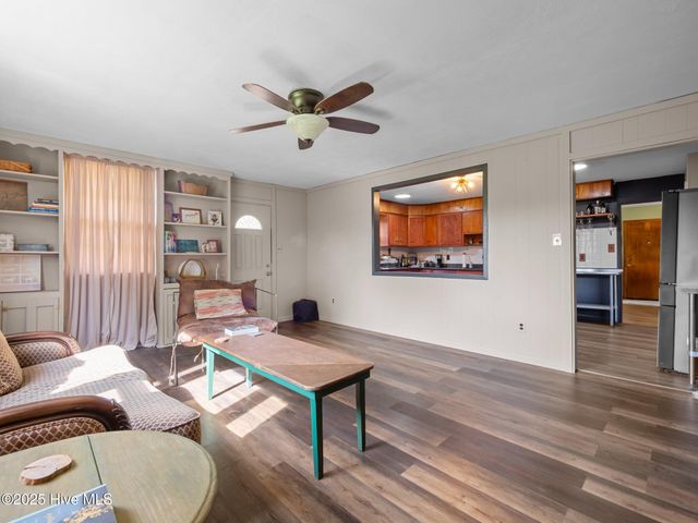 704 Seminole Trail, Jacksonville, NC 28540