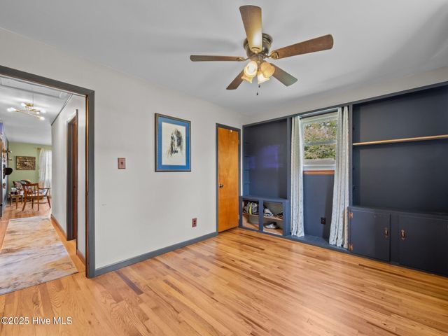 704 Seminole Trail, Jacksonville, NC 28540
