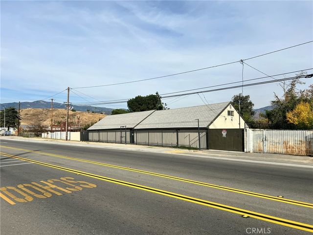 6937 Perris Hill Park, San Bernardino, CA 92404