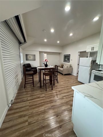 6937 Perris Hill Park, San Bernardino, CA 92404