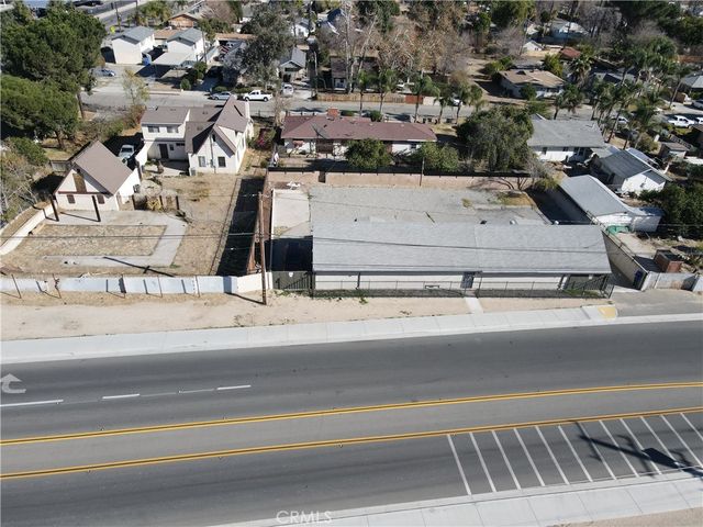 6937 Perris Hill Park, San Bernardino, CA 92404
