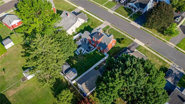 557 Ellen Street, Hellertown Boro, PA 18055