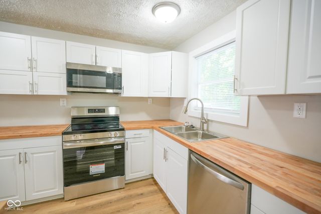 3523 N Keystone Avenue, Indianapolis, IN 46218