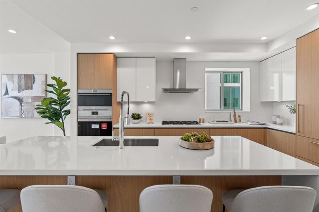 485 E Royal Palm Road 604, Boca Raton, FL 33432