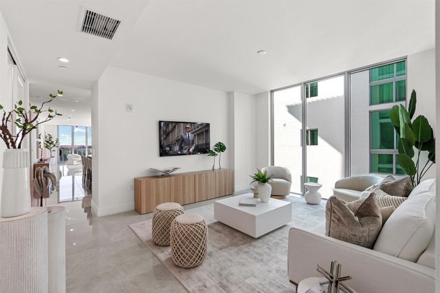 485 E Royal Palm Road 604, Boca Raton, FL 33432