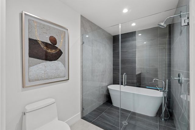 485 E Royal Palm Road 604, Boca Raton, FL 33432