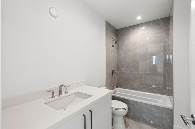 485 E Royal Palm Road 604, Boca Raton, FL 33432