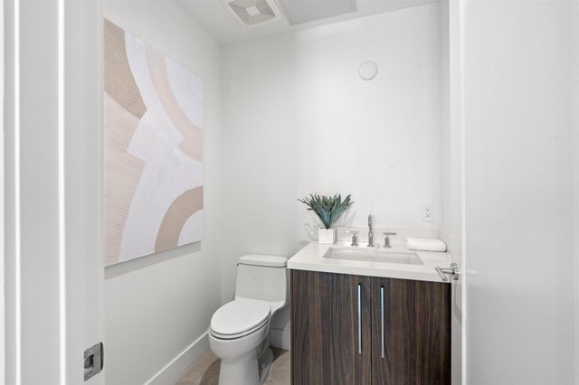 485 E Royal Palm Road 604, Boca Raton, FL 33432