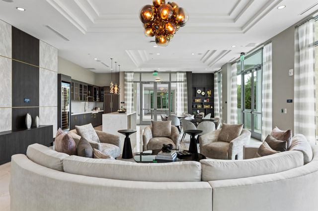 485 E Royal Palm Road 604, Boca Raton, FL 33432