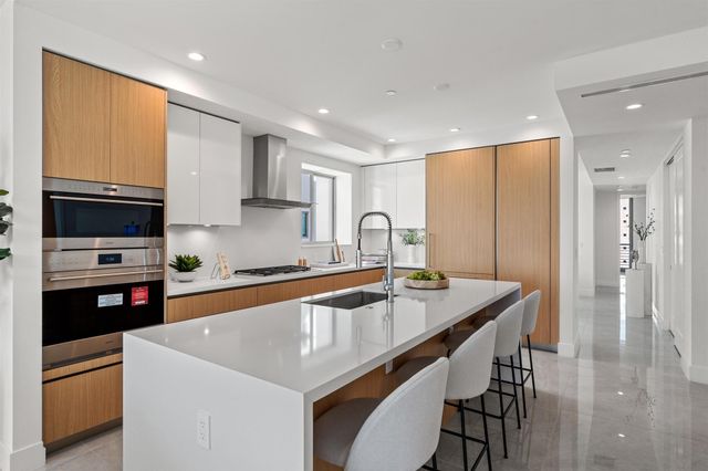 485 E Royal Palm Road 604, Boca Raton, FL 33432