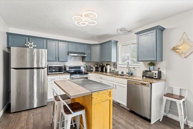 7265 N UTE DR, Eagle Mountain, UT 84005