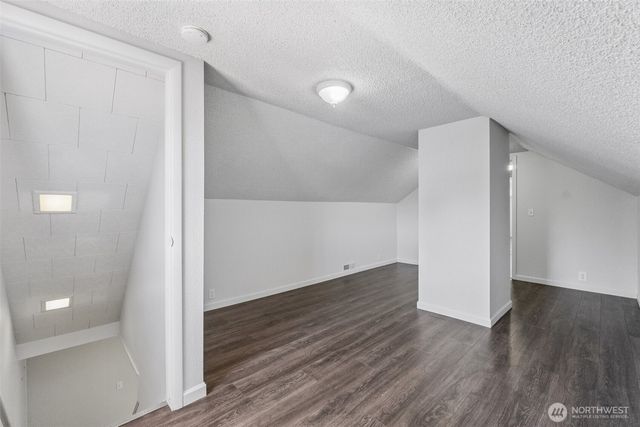 806 4th Street SE, Auburn, WA 98002