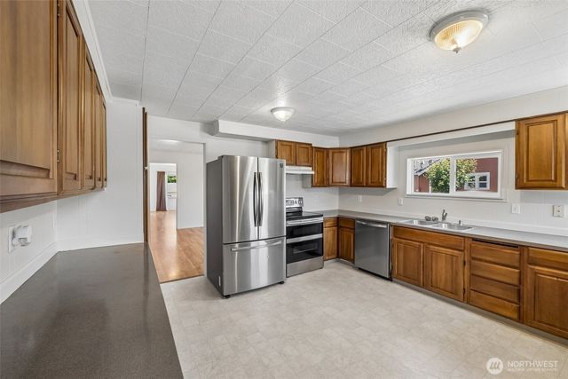 806 4th Street SE, Auburn, WA 98002
