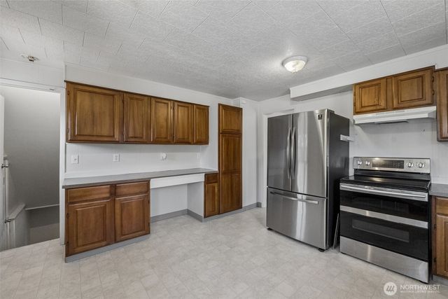 806 4th Street SE, Auburn, WA 98002