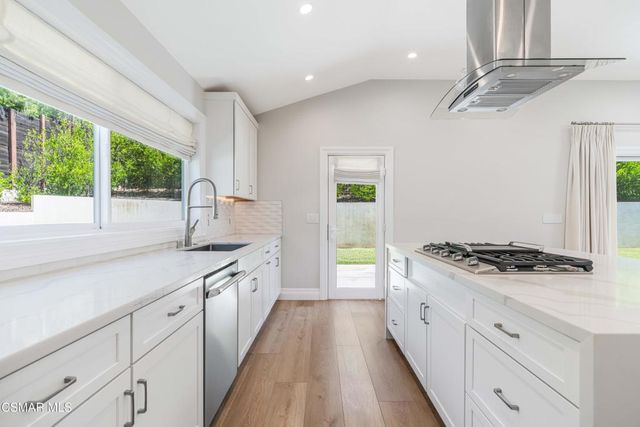3214 Fermi Drive, Topanga, CA 90290