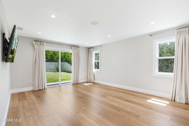 3214 Fermi Drive, Topanga, CA 90290