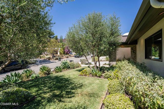 3214 Fermi Drive, Topanga, CA 90290