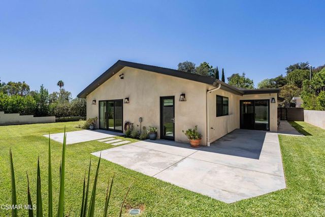 3214 Fermi Drive, Topanga, CA 90290
