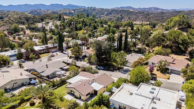 3214 Fermi Drive, Topanga, CA 90290