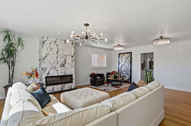 2206 N Florence Street, El Paso, TX 79902