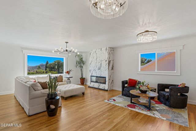 2206 N Florence Street, El Paso, TX 79902