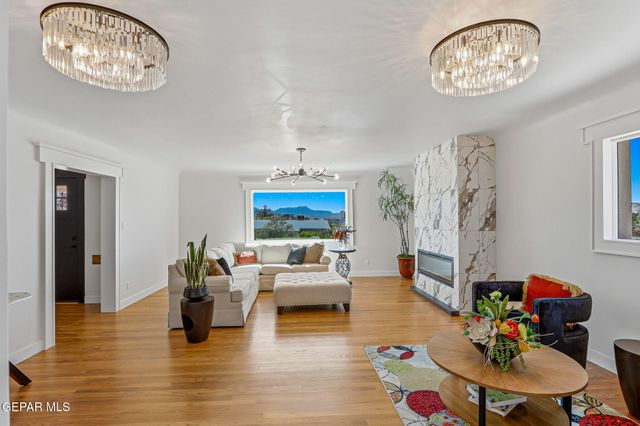 2206 N Florence Street, El Paso, TX 79902