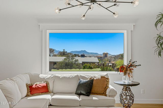 2206 N Florence Street, El Paso, TX 79902