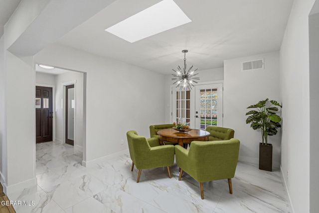 2206 N Florence Street, El Paso, TX 79902