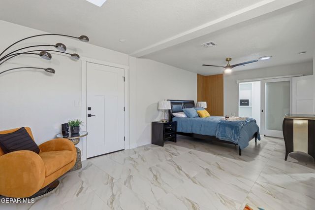 2206 N Florence Street, El Paso, TX 79902