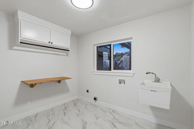 2206 N Florence Street, El Paso, TX 79902