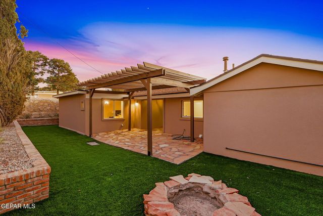 2206 N Florence Street, El Paso, TX 79902