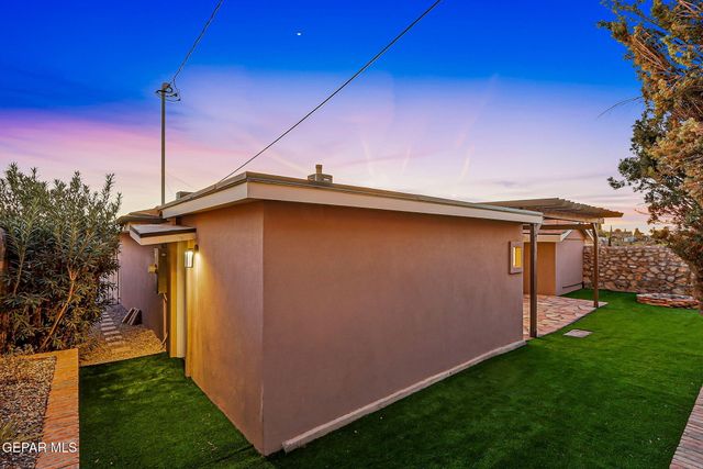 2206 N Florence Street, El Paso, TX 79902