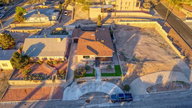 2206 N Florence Street, El Paso, TX 79902