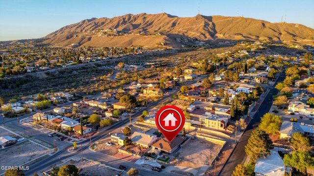 2206 N Florence Street, El Paso, TX 79902