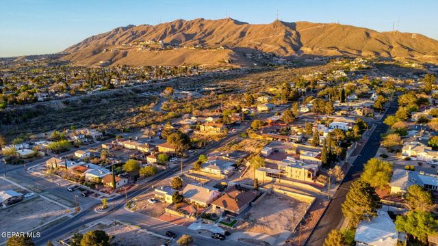 2206 N Florence Street, El Paso, TX 79902