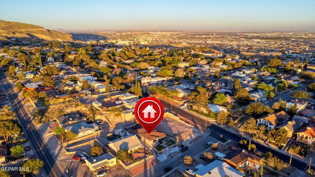 2206 N Florence Street, El Paso, TX 79902