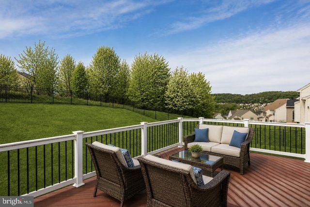 4127 CRESCENT DR, Chester Springs, PA 19425