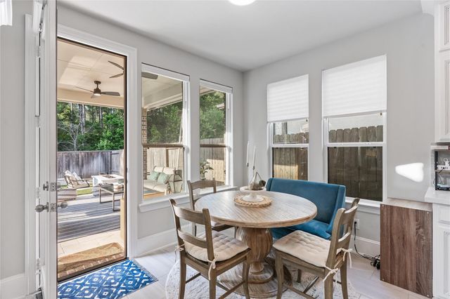 271 Bronze View Drive, Montgomery, TX 77316