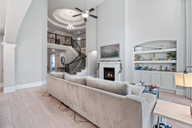 271 Bronze View Drive, Montgomery, TX 77316