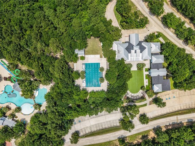 271 Bronze View Drive, Montgomery, TX 77316