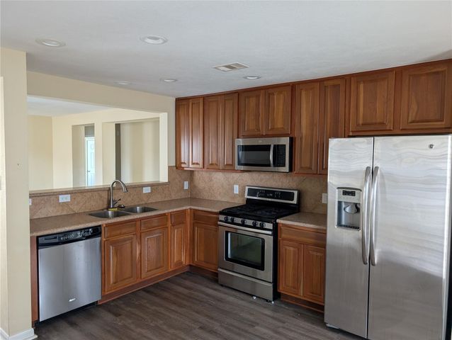 3019 Beacon Grove, Spring, TX 77389