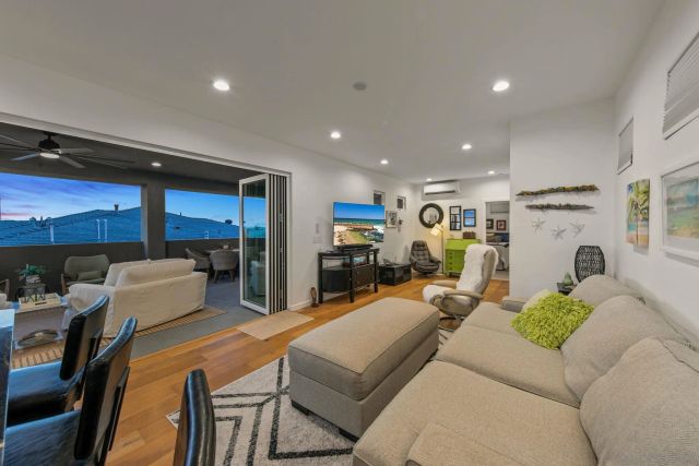 3241 Ingelow St, San Diego, CA 92106