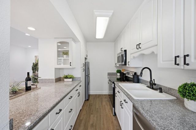 4173 George Avenue 1, San Mateo, CA 94403