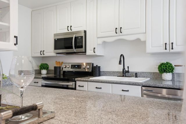 4173 George Avenue 1, San Mateo, CA 94403